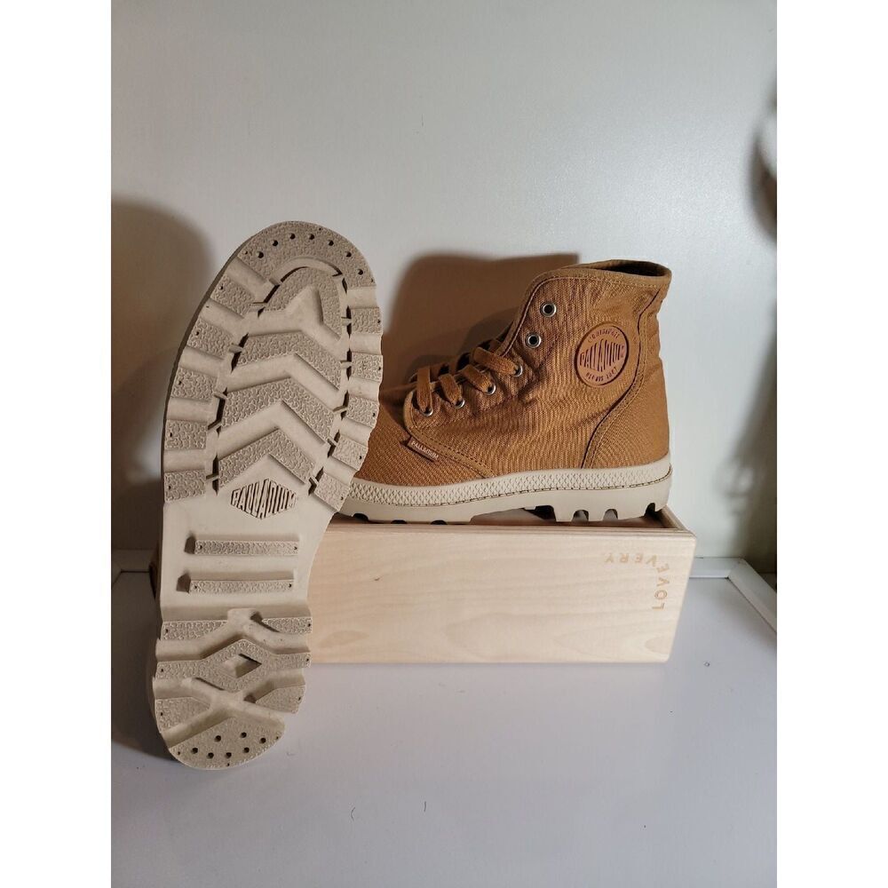 Palladium Boots Size 11.5 - Picture 5 of 6